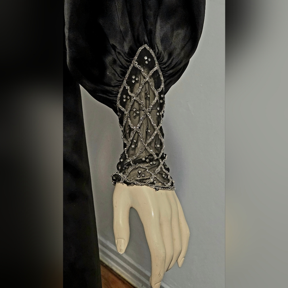 Exquisite 1920s Antique Bias Silk Beaded  Black Evening Dress - Picture 4 of 8